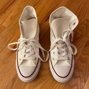 LIKE NEW High-top Converse